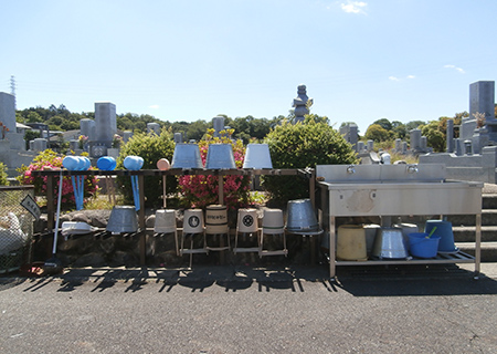 外観：水汲み場